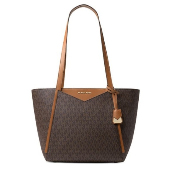 Michael Kors Handbags - NWT Michael Kors Signature Leather Tote Shopper
